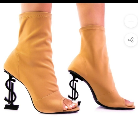 Cape Robbin high heel booties - Picture 2 of 3